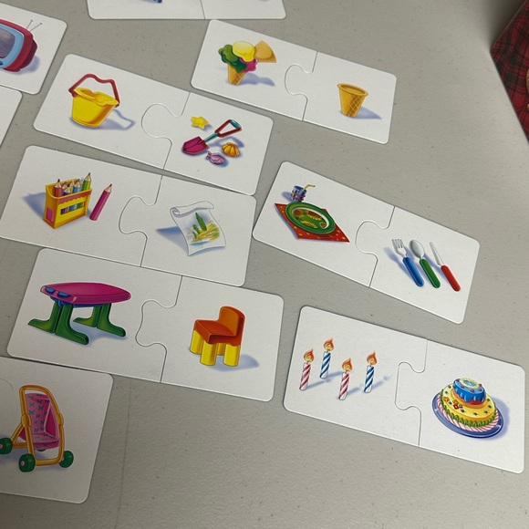 Play and learn 24 pieces You Can Match it Trains Fundamental Skills - Picture 8 of 8